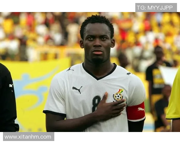 苏里南足球球星崭露头角 成为国际赛场新星的崛起之路 苏里南足球球星崭露头角 成为国际赛场新星的崛起之路